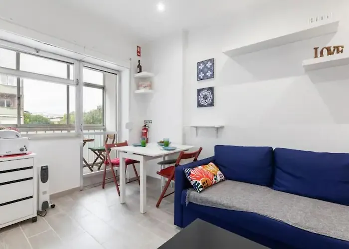 Beautiful 1 Bedroom Near Benfica